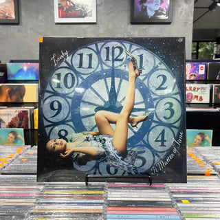 LAUFEY A Matter of Time Vinyl, Cover Dent (Timeless Blue, 12', 1LP)